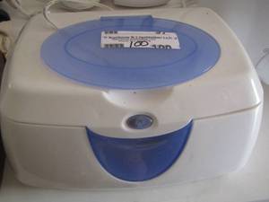 lot 100 image: baby wipe warmer