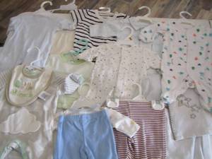 lot 119 image: baby clothes lot sizes newborn