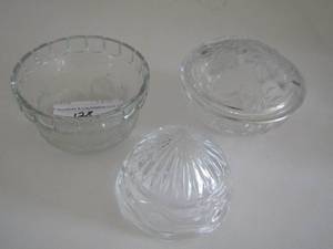 lot 128 image: clear glass bowl lot