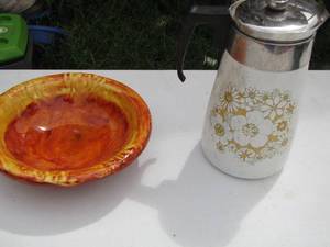 lot 148 image: vintage tea kettle- brown pottery bowl