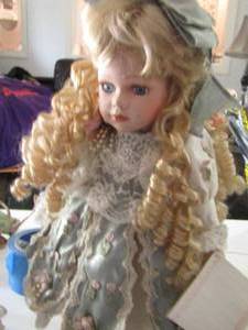 lot 11 image: Chatelaine Baby Doll