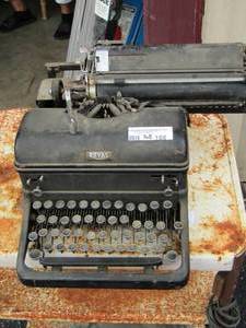lot 168 image: Vintage Royal Typewriter