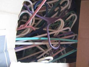 lot 181 image: bagbox of hangers all plastic