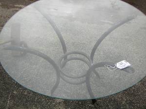 lot 216 image: oval clear glass top dining table