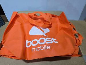 lot 198 image: Box of Approx 100 Boost Mobil Product Bags