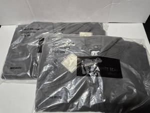 lot 229 image: Lot of 2 White Bear Clothing Charcoal Grey Full Zip Front Hoodies, Size 3XL