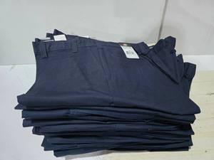 lot 275 image: Dickies Mens LR5420DN Industrial Cargo Work Shorts, Size 48 Waist.  QUANTITY 22 SHORTS  BID IS TIMES THE QUANTITY&nbsp MSRP $30 Each