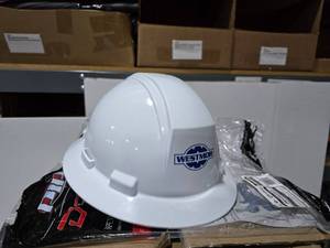 lot 277 image: Box of 20 Westmor PIP Dynamic Kilimanjaro 280HP641R-01 Full Brim Hard Hats