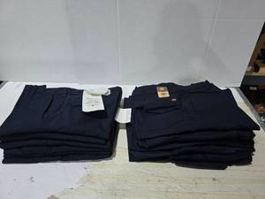 lot 509 image: Lot of 12 Misc Workrite &amp Red Kap Work Shorts.  Misc Sizes.  SEE PICS FOR SIZE COUNTS.&nbsp MSRP $30 Each