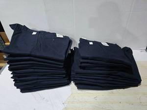 lot 517 image: Dickies Mens Flat Front Navy Work Pants.  SEE PICS FOR SIZES &amp COUNTS  QUANTITY 27  BID IS TIMES THE QUANTITY&nbsp MSRP $35 Each