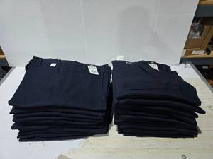 lot 522 image: Dickies Mens Work Pants.  SEE PICS FOR SIZES &amp COUNTS.  QUANTITY 22  BID IS TIMES THE QUANTITY&nbsp MSRP $35 Each