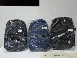 lot 660 image: Oakley Backpacks.  Includes Crestible Enduro, Sport &amp Crestible Street  QUANTITY 3 BACKPACKS  BID IS TIMES THE QUANTITY