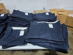 lot 768 image: Dickies Mens Cargo Work Shorts.  SEE PICS FOR SIZES & COUNTS  QUANTITY 42 SHORTS TOTAL  BID IS TIMES THE QUANTITY