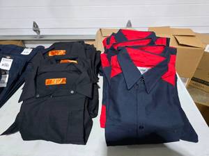 lot 789 image: Lot of 33 Red Kap Work Shirts.  SEE PICS FOR SIZES &amp COUNTS.&nbsp MSRP $30 Each