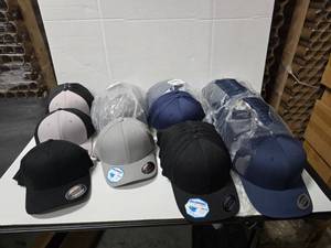 lot 797 image: Lot of Approx 60 Flexfit Hats