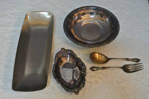 lot 73 image: Vintage community silver plated serving bowl and spoon and more see pictures