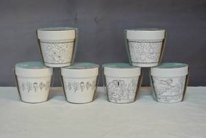 lot 179 image: 6- coloring planters each has 1-planter,4-marker pens