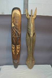 lot 199 image: Wood tiki face and wood zebra
