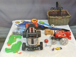 lot 200 image: Mixed toy lot and basket