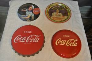 lot 213 image: Coca-Cola wall decor