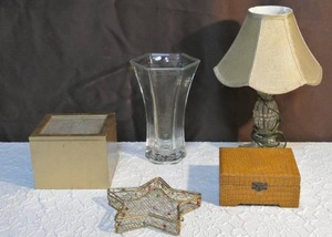 lot 237 image: Small storage boxes start shape trinket Hoosier glass vase  and small lamp with shade