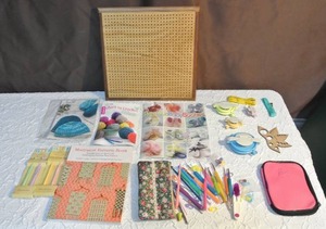 lot 245 image: Craft lot crochet needles pom pom makers and much more