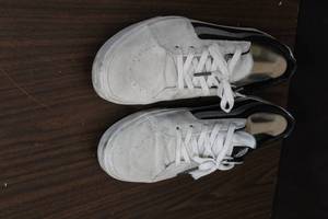 lot 287 image: size 13 mens vans
