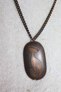 lot 176 image: Jewelry, animal themed metal dog tag style pendant with cat design necklace