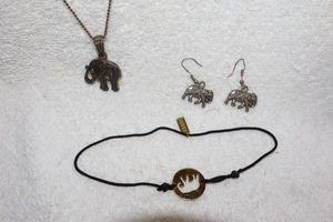 lot 113 image: Jewelry, animal themed Elephant jewelry