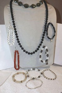 lot 247 image: Glass bead jewelry Black bead necklace, green choker necklace and bracelets as shown