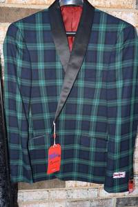 lot 70 image: Billy London green plaid suit jacket, size 42 Reg