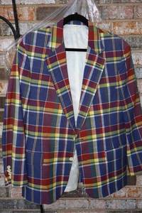 lot 62 image: Chas Pfeifer & Co. plaid colored suit jacket, size 42.