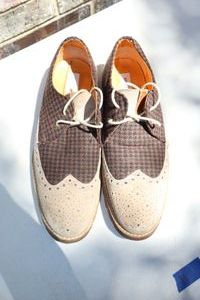lot 10 image: Mens leather shoes Ben Sherman brown plaid and light brown leather. Size 10 Gently used.