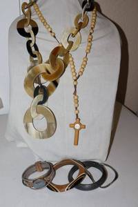 lot 43 image: Movement Jewelry Wood bead rosary, plastic chunky chain necklace and bracelets