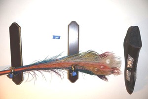 lot 277 image: Candle Wall sconces, wooden carved head plus peacock feathers