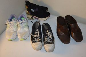 lot 286 image: Womens shoes size 5.5-6