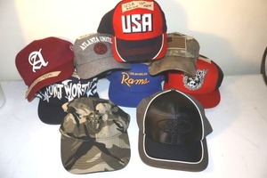 lot 323 image: Hat selection - look new
