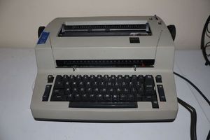 lot 22 image: Vintage IBM typewriter