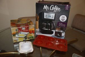 lot 343 image: Kitchen lot Mr. Coffee NEW coffee maker (never used), Pasta maker, silicone mold