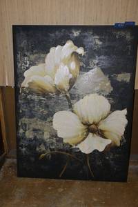 lot 422 image: Flower canvas wall art - 30x40