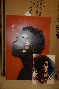 lot 421 image: Canvas wall art as shown