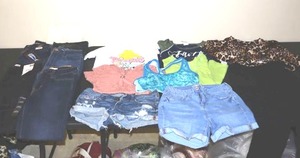 lot 379 image: Teen or small woman clothes size 326, see photos