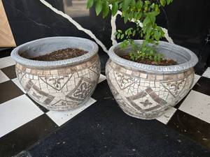 lot 80 image: Lot of 2 Large Mosiac Tile FlowerPlant Pots