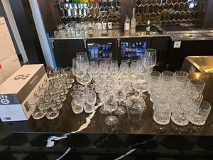 lot 108 image: Large Lot of Bar Glasses.  Includes Approx 65 Glasses.