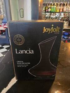 lot 109 image: NEW IN BOX JoyJolt Lancia Crystal Wine Decanter
