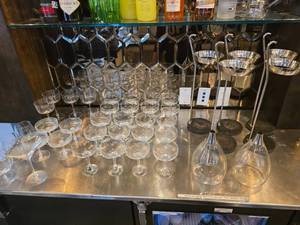lot 117 image: Lot of Misc Bar Glassware & Wine Table Tower Wine Aerators
