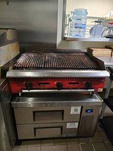 lot 26 image: WOW  COMBO LOT  Avantco Chef Series Gas Countertop Radiant Charbroiler (Model 177CAG36RC) w True Refrigerated Rolling Chef Base (Model TRCB-36).&nbsp CHARBROILER HAS BEEN DISCONNECTED FROM GAS AND BASE UNIT ROLLS.&nbsp READY TO ROLL OUT THE DOOR