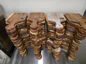 lot 45 image: Lot of 100 Wooden Bread Boards