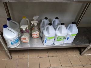 lot 146 image: Lot of Misc Cleaning Supplies.  Includes everything pictured.