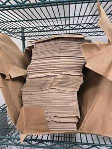 lot 204 image: Large Lot of Duro 16lb Paper Bags